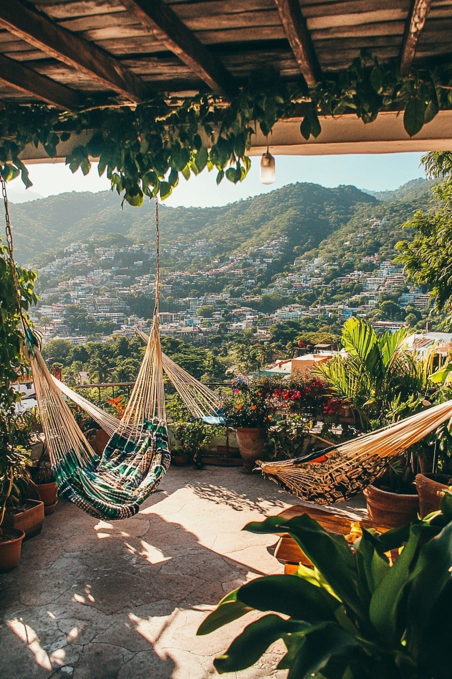 Tropical Hammock Retreat with Stunning Views